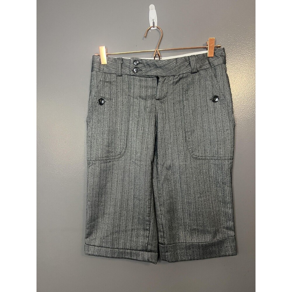 Rampage Shorts Womens 3 Gray Pinstripe Cuffed Bermuda Dress Career Stretch